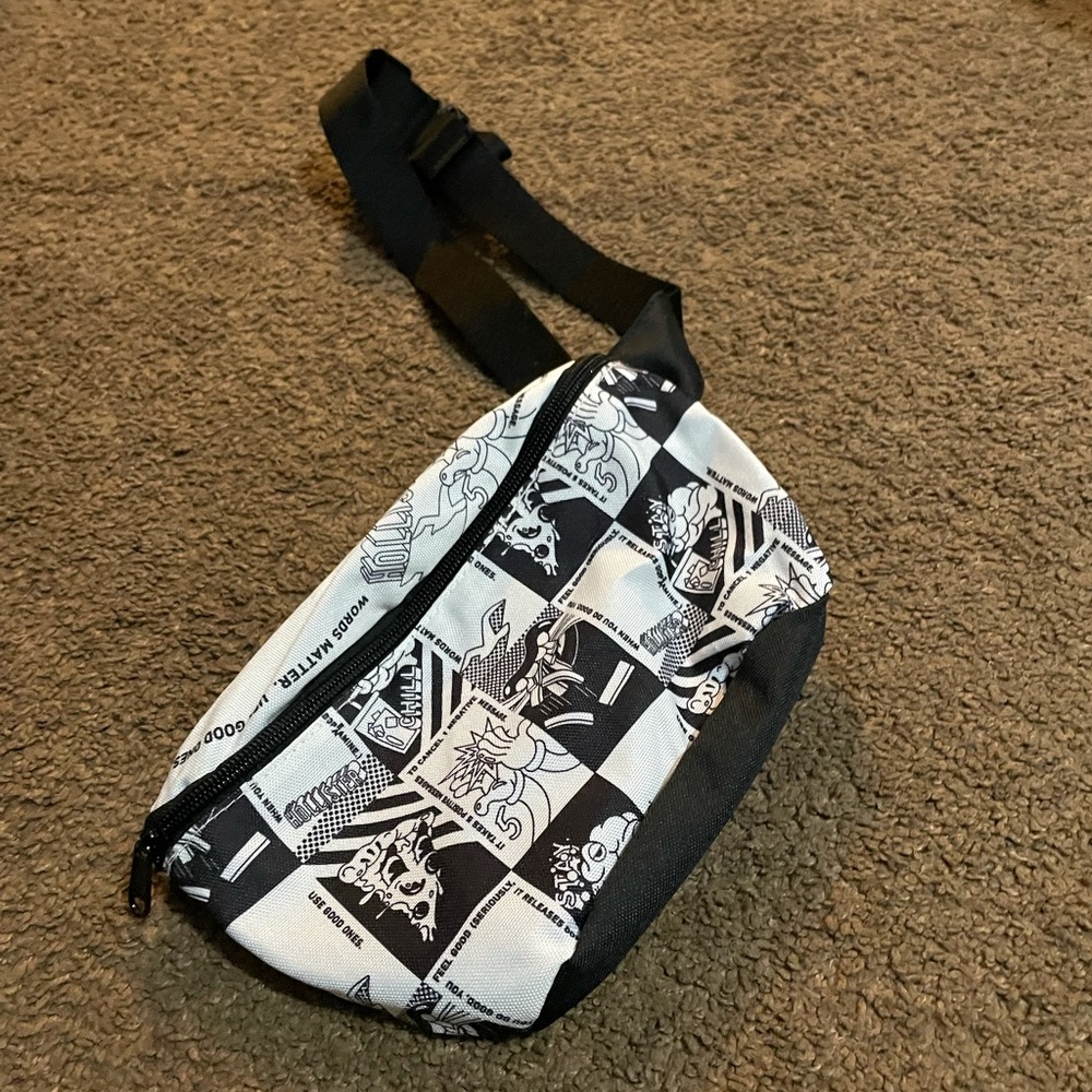 Hollister fanny pack